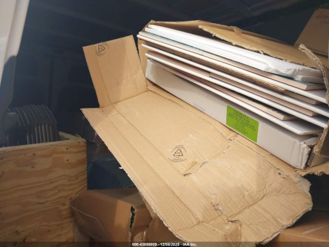 Mercedes-Benz Sprinter 2500 Standard Roof 4-cyl Diesel Image 7