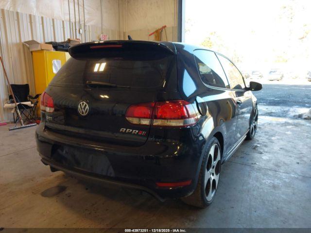 Volkswagen GTI 2-door Image 5