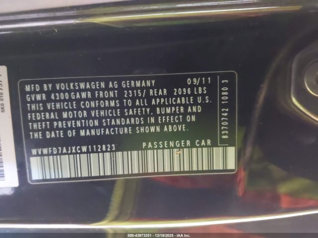 Volkswagen GTI 2-door Image 8