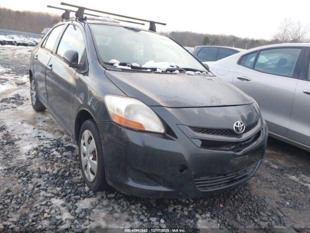 Salvage Toyota Yaris
