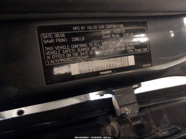 Volvo S40 2.4i Image 9