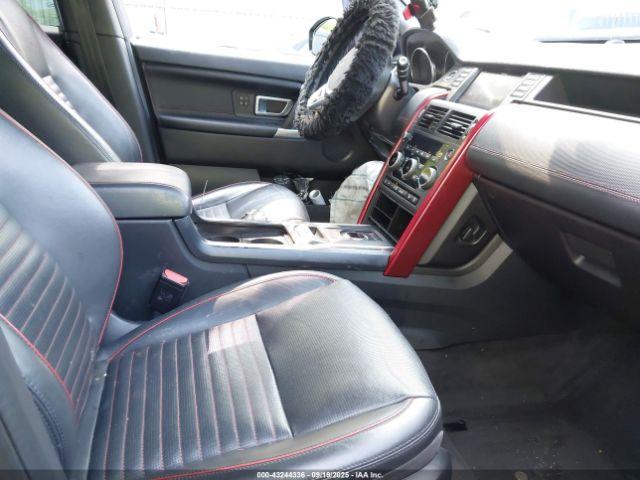 Land Rover Discovery Image 8