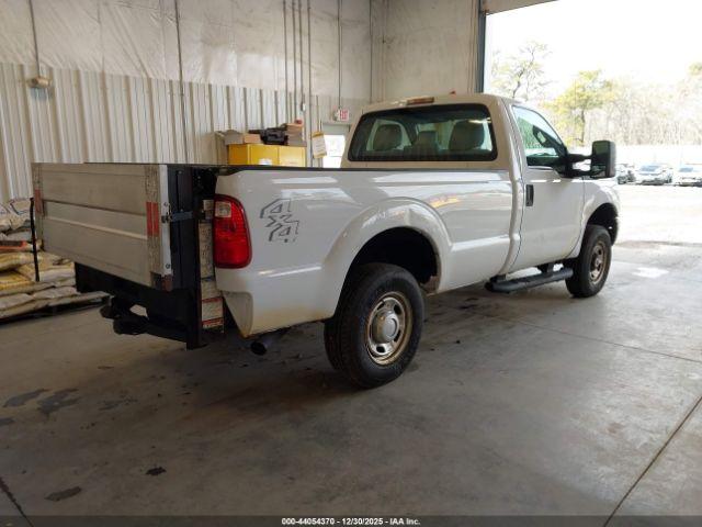 Ford F-250 Xl Image 17