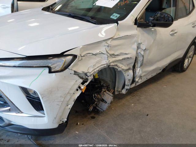 Buick Encore GX Preferred Fwd Image 10