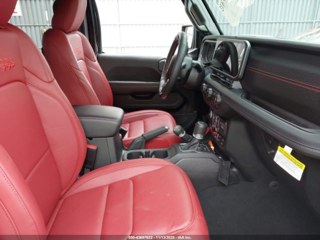 Jeep Wrangler 4-door Rubicon 392 4x4 Image 16