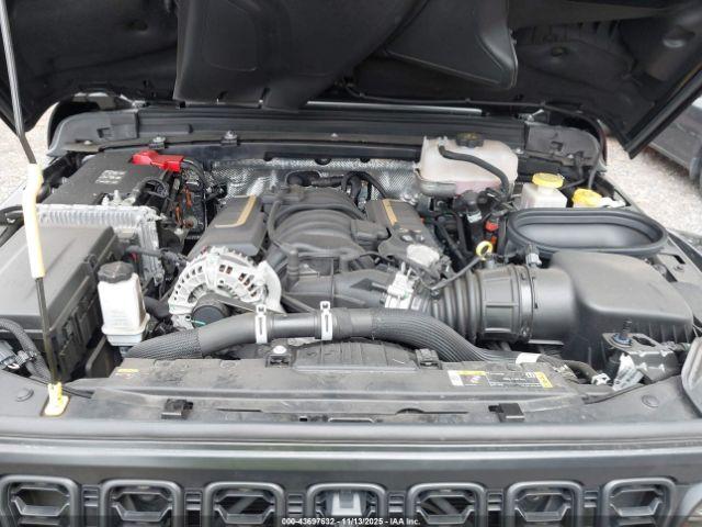 Jeep Wrangler 4-door Rubicon 392 4x4 Image 10