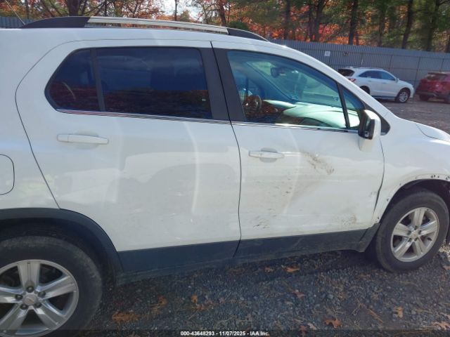 Chevrolet Trax Awd Lt Image 16