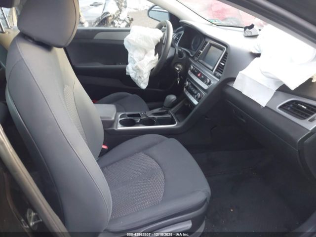 Hyundai SONATA Se Image 2