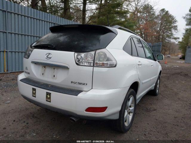 Lexus RX Image 10
