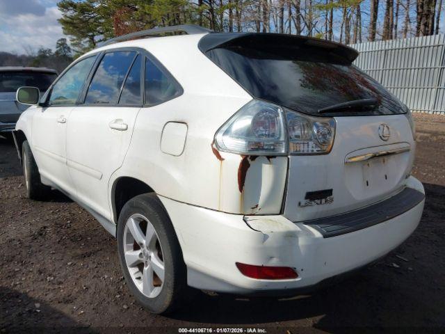 Lexus RX Image 8