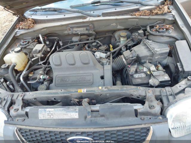 Ford Escape Xlt Image 11