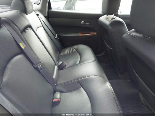 Buick LaCrosse Cxl Image 10