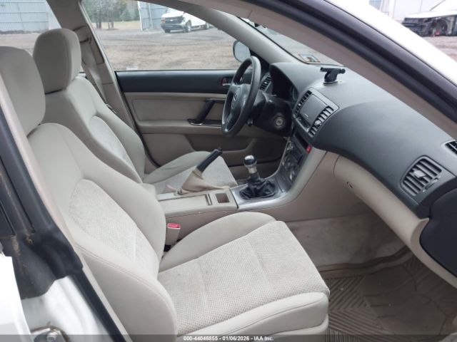 Subaru Legacy 2.5i Image 5