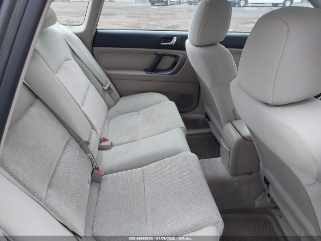 Subaru Legacy 2.5i Image 10