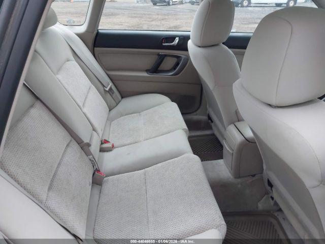 Subaru Legacy 2.5i Image 10