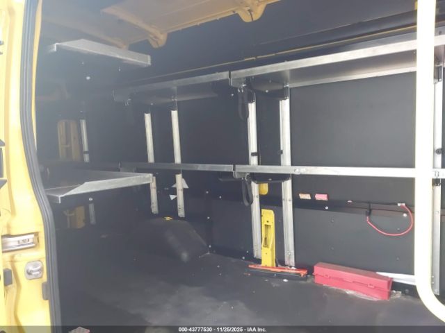 Ford Transit Image 16