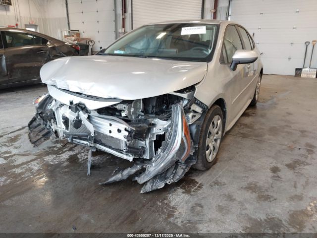 Toyota Corolla Le Image 6