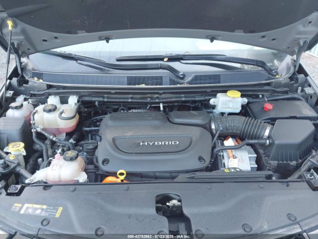 Chrysler Pacifica Touring L Image 14