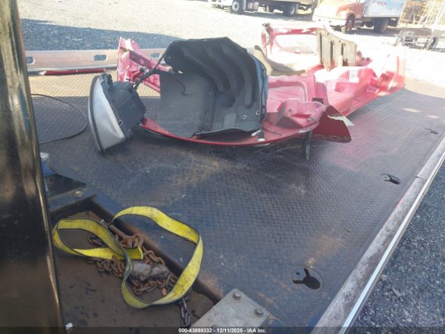 Freightliner M2 106 Image 3