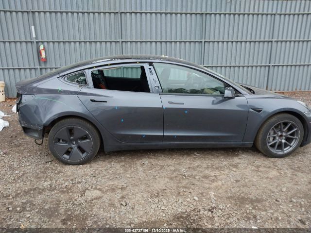 Tesla Model 3 Rear-wheel Drive Image 10