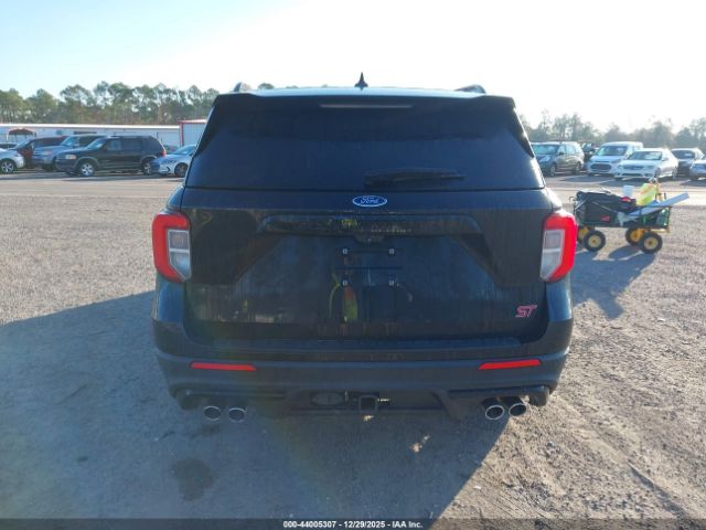 Ford Explorer St Image 16