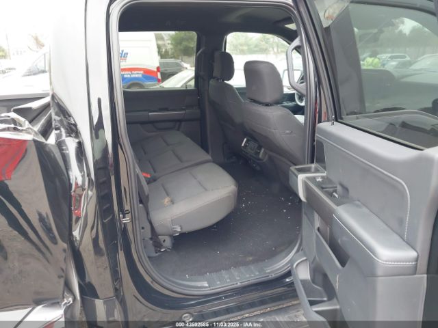 Ford F-150 Xlt Image 4