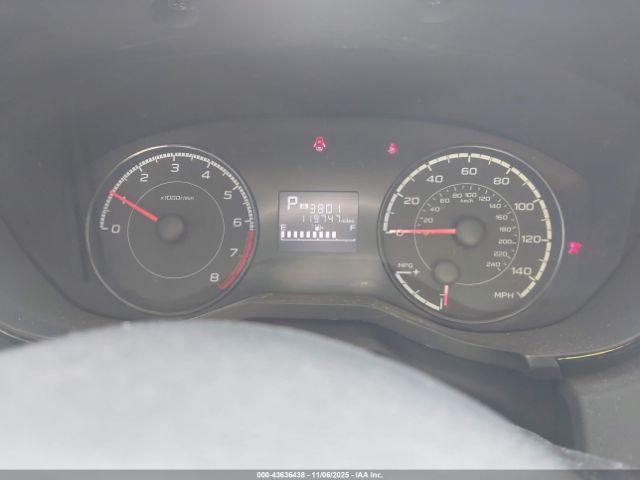 Subaru Impreza 2.0i Image 8