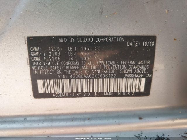 Subaru Impreza 2.0i Image 11