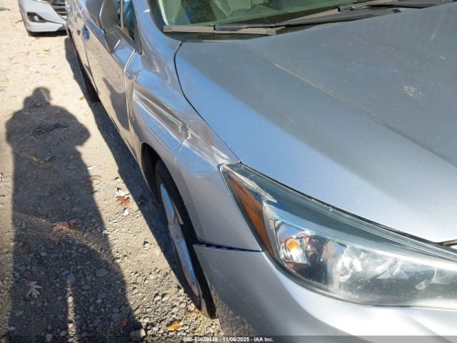 Subaru Impreza 2.0i Image 18