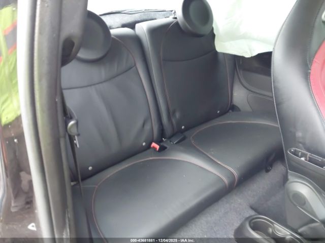 FIAT 500 Abarth Image 7