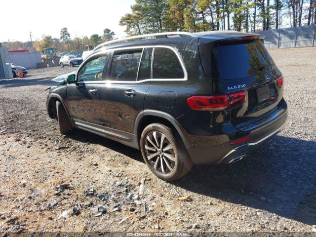 Mercedes-Benz GLB 4matic Image 2