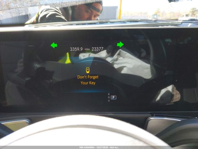 Mercedes-Benz GLB 4matic Image 14