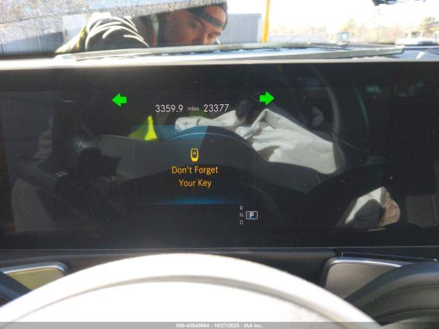 Mercedes-Benz GLB 4matic Image 14