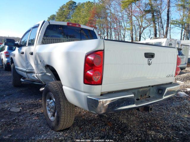 Dodge Ram 2500 Image 3