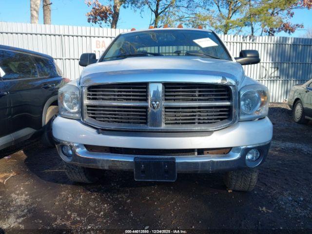Dodge Ram 2500 Image 16