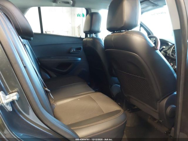 Chevrolet Trax Lt Image 14