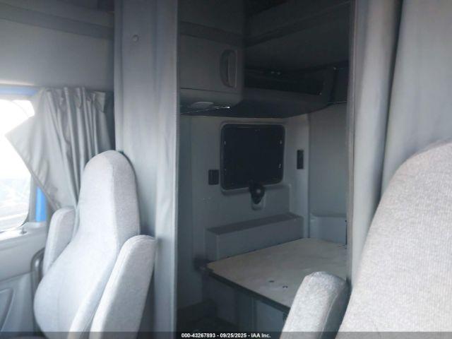 International Lt Image 8