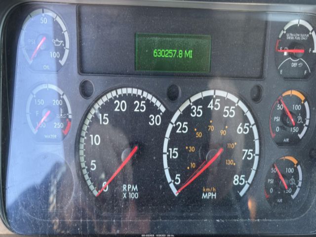 Freightliner Cascadia 125 Image 2